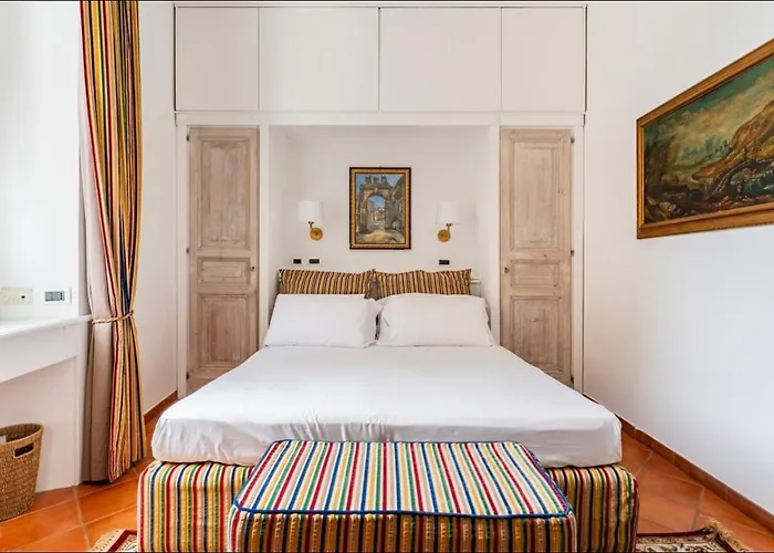 Fori Imperiali Luxe Mansion Гостевой дом