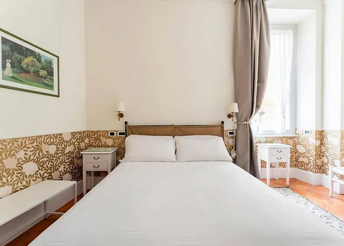 Konukevi Fori Imperiali Luxe Mansion